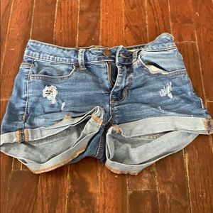 Bullhead shorts